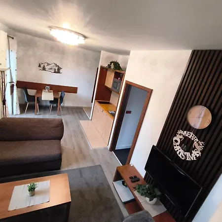 Eli Veľká Lomnica Tatragolf Apartamento *